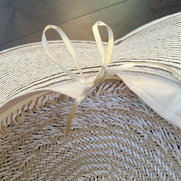 Women’s Wide Brim Floppy Sunhat, White Beige, Summer Hat, Vacation Beachwear Sun - Picture 6 of 12